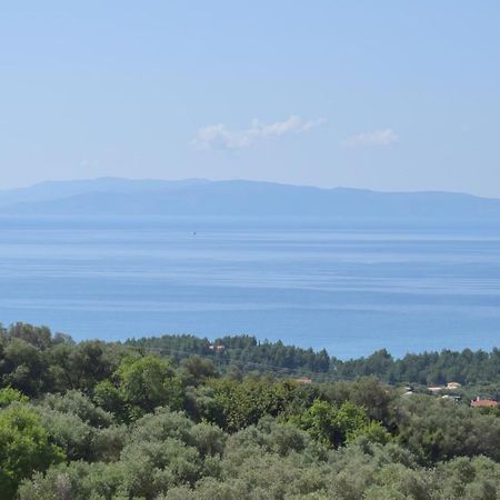 Diana Suites Trapezaki  Buitenkant foto