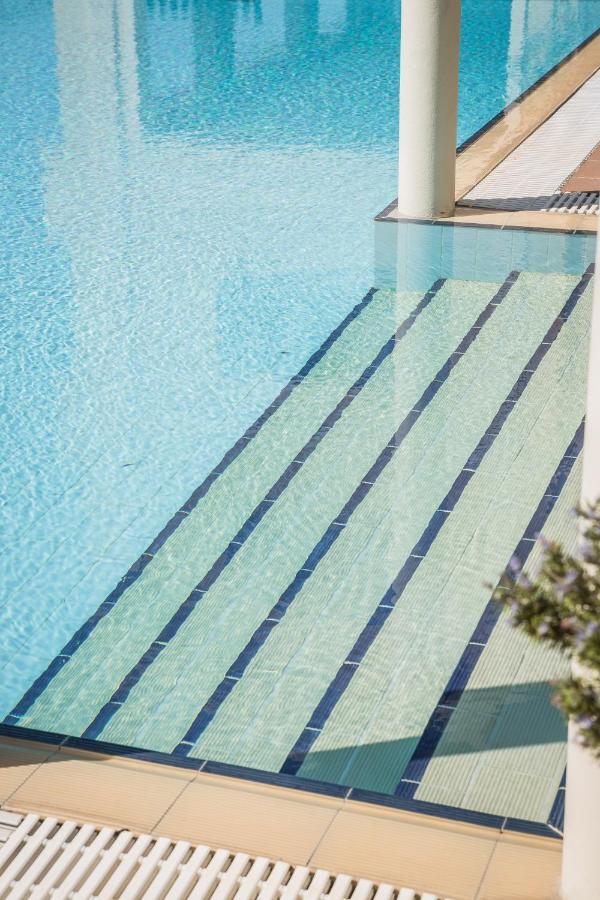 Diana Suites Trapezaki  Buitenkant foto